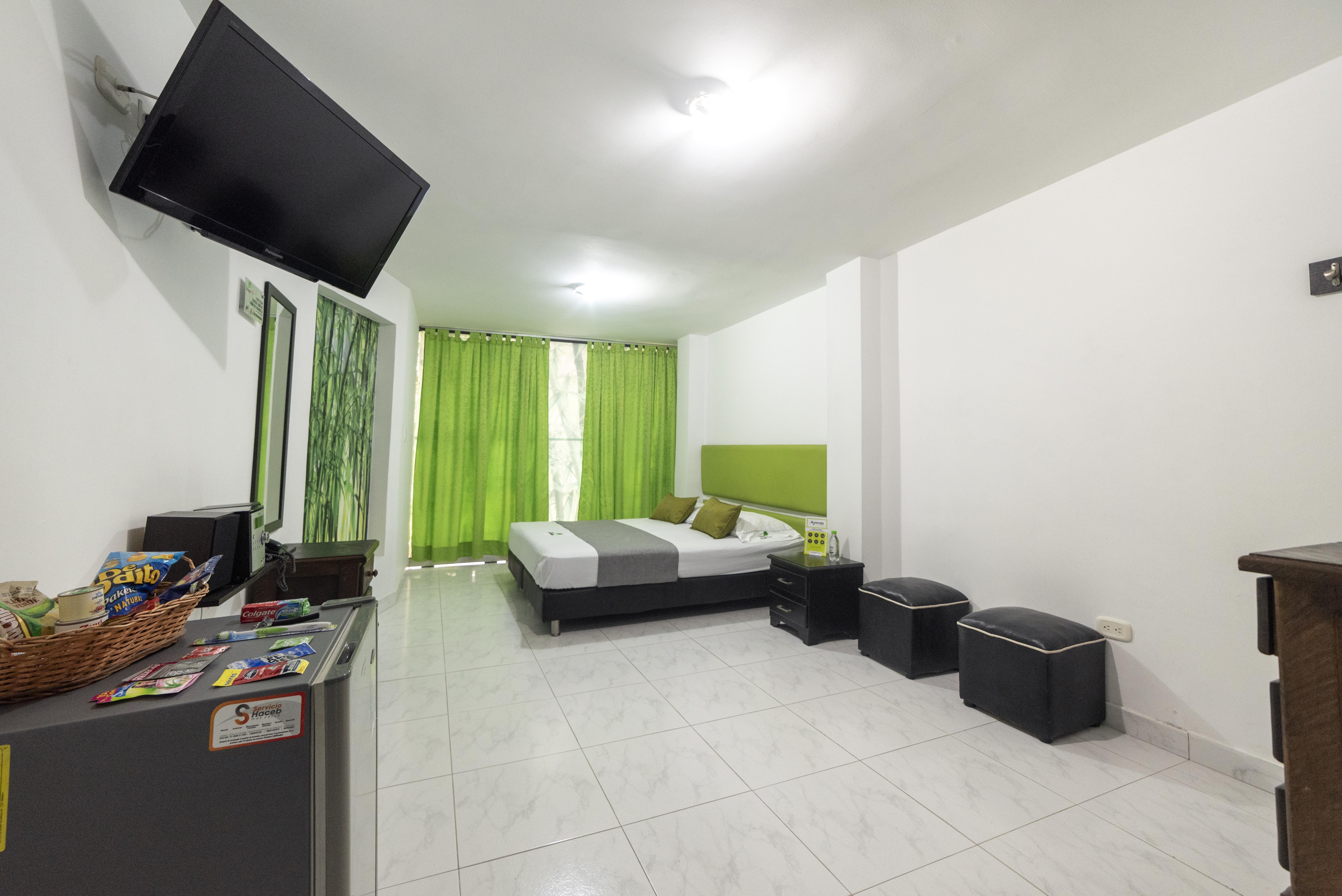 Hotel Paradise Lleras Μεντεγίν Εξωτερικό φωτογραφία