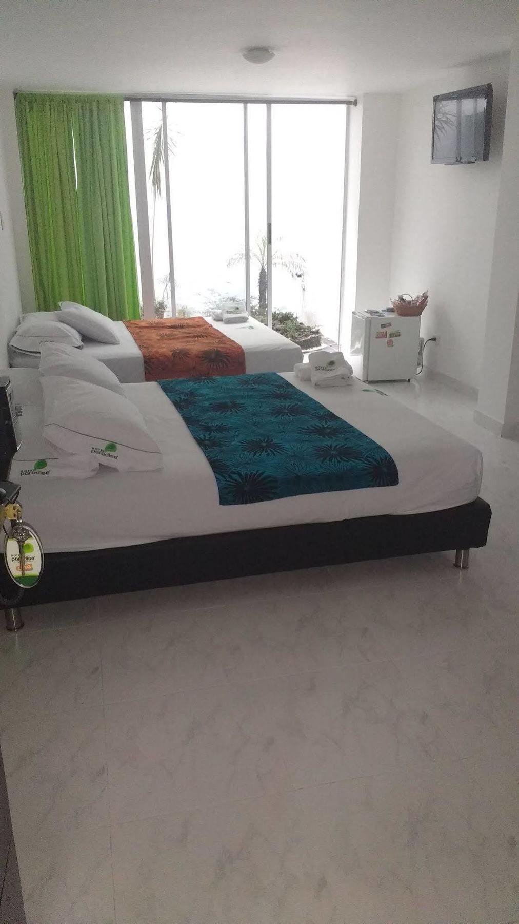 Hotel Paradise Lleras Μεντεγίν Εξωτερικό φωτογραφία