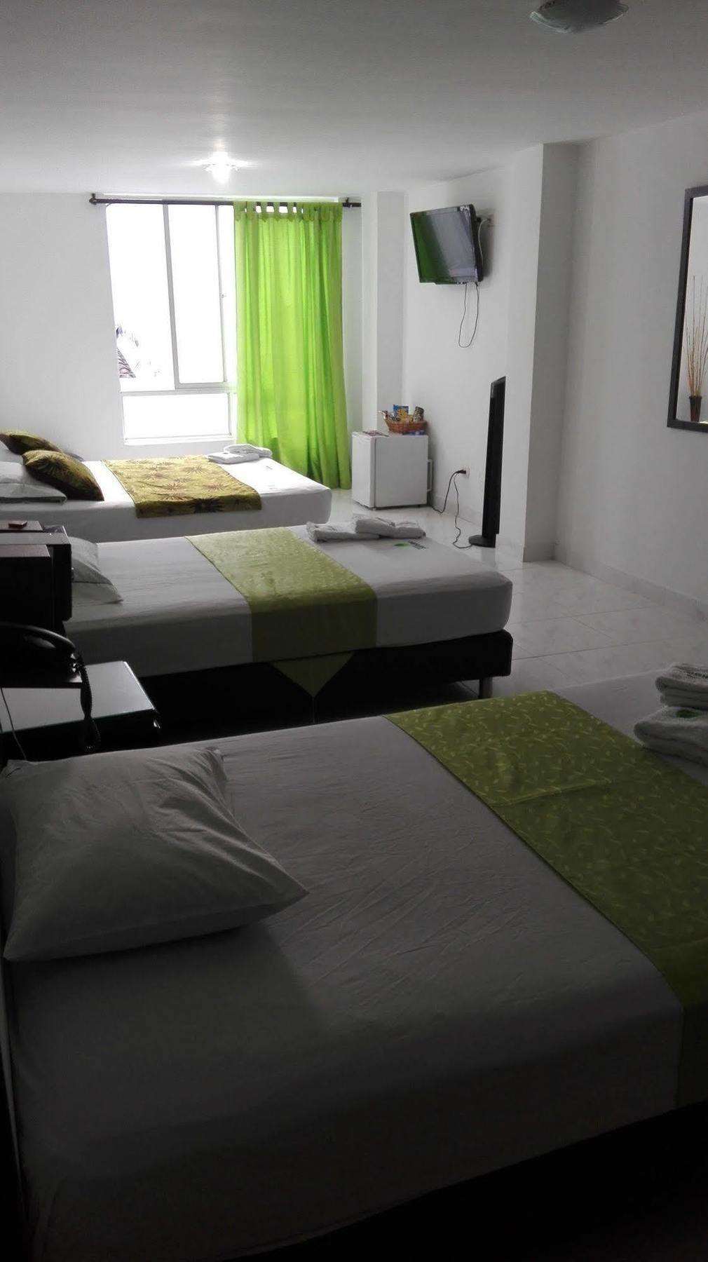 Hotel Paradise Lleras Μεντεγίν Εξωτερικό φωτογραφία