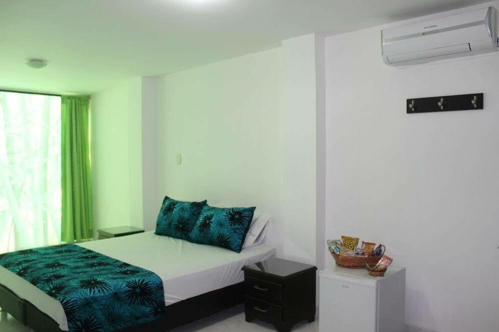 Hotel Paradise Lleras Μεντεγίν Εξωτερικό φωτογραφία